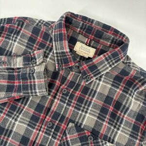 VINTAGE Boston Traders Flannel Shirt Mens XL Green Grey Plaid Long Sleeve